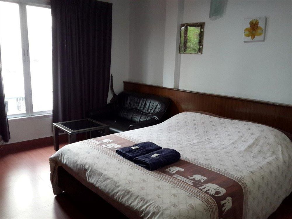 Orchid Inn Bangkok Ngoại thất bức ảnh